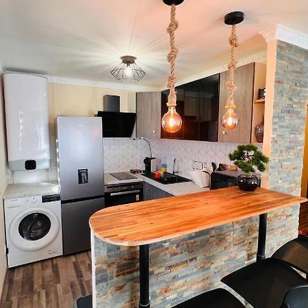 Apartamento Pluton Montpellier Exterior foto