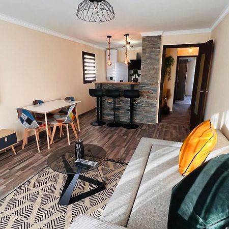 Apartamento Pluton Montpellier Exterior foto